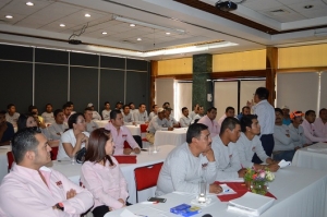 Aniversario y capacitaci&oacute;n en pavimentos y asfaltos