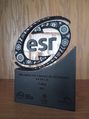 DISTINTIVO ESR 4 A&Ntilde;OS