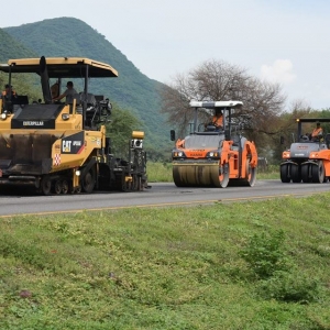 BACHEOS AISLADOS AUTOPISTA GUADALAJARA - COLIMA