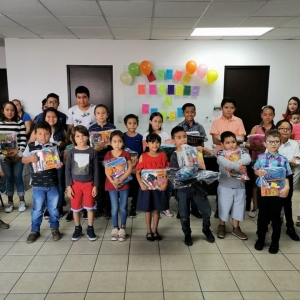 ENTREGA DE UTILES ESCOLARES 2019