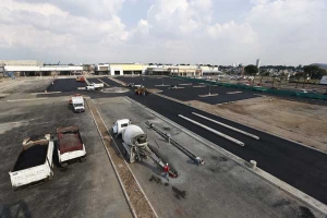 Pavimentaci&oacute;n centro comercial &ldquo;Real center &ndash; Sams club&rdquo;